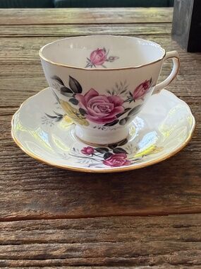 Royal Grafton Fine Bone China teacup and saucer